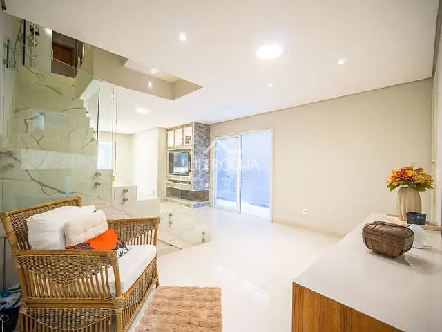 Casa com 118m² 3 quartos e 2 banheiros, à venda, no bairro Chácara Pavoeiro em Cotia