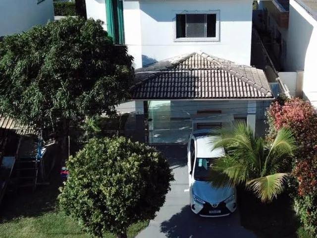 Casa com 462m² 3 quartos e 5 banheiros, à venda, no bairro Boulevard Lagoa em Serra