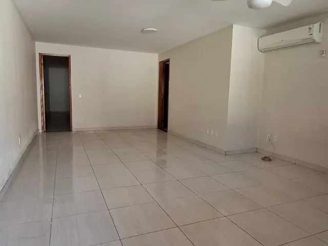 Casa com 225m² 3 quartos e 2 banheiros, à venda, no bairro Serra Grande em Niterói