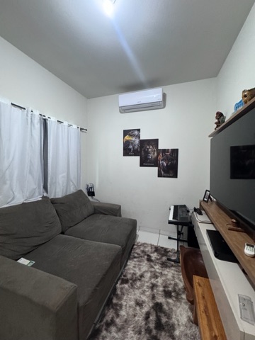 Casa com 320m² 2 quartos e 1 banheiro, à venda, no bairro Residencial Arara-azul em Nova Mutum