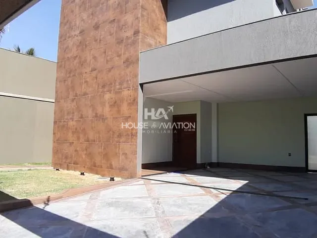 Casa com 390m² 4 quartos e 6 banheiros, à venda, no bairro Vila Jardim Vitória em Goiânia