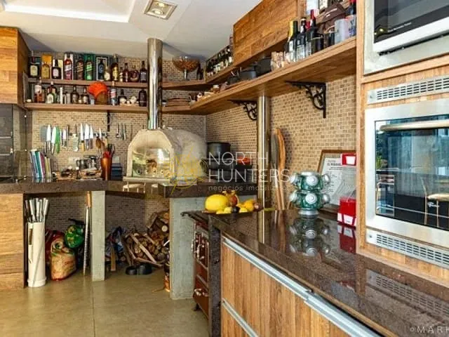 Casa com 650m² 7 quartos e 9 banheiros, à venda, no bairro Santo Antônio de Lisboa em Florianópolis