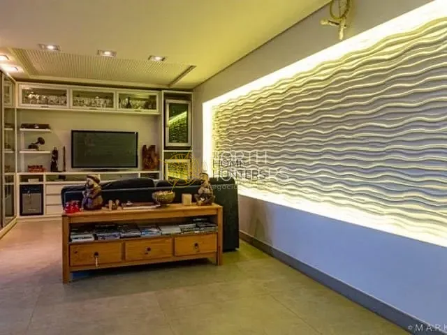 Casa com 650m² 7 quartos e 9 banheiros, à venda, no bairro Santo Antônio de Lisboa em Florianópolis