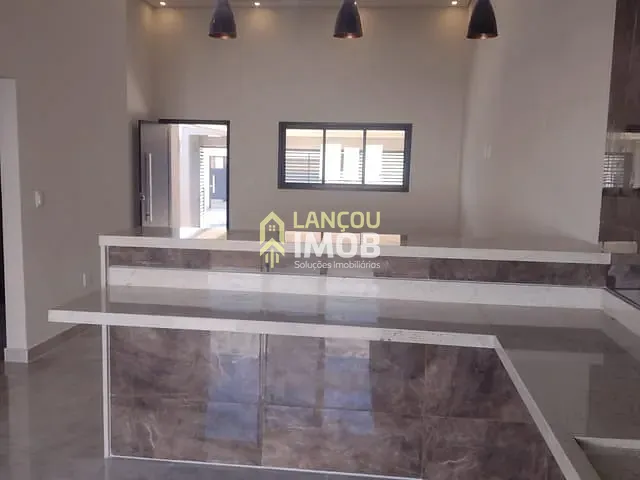 Casa com 250m² 3 quartos e 1 banheiro, à venda, no bairro Residencial Girassol em Itupeva
