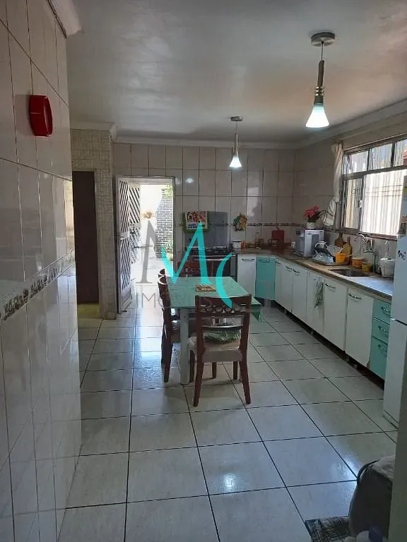 Casa, 2 quartos, 200 m² - Foto 13