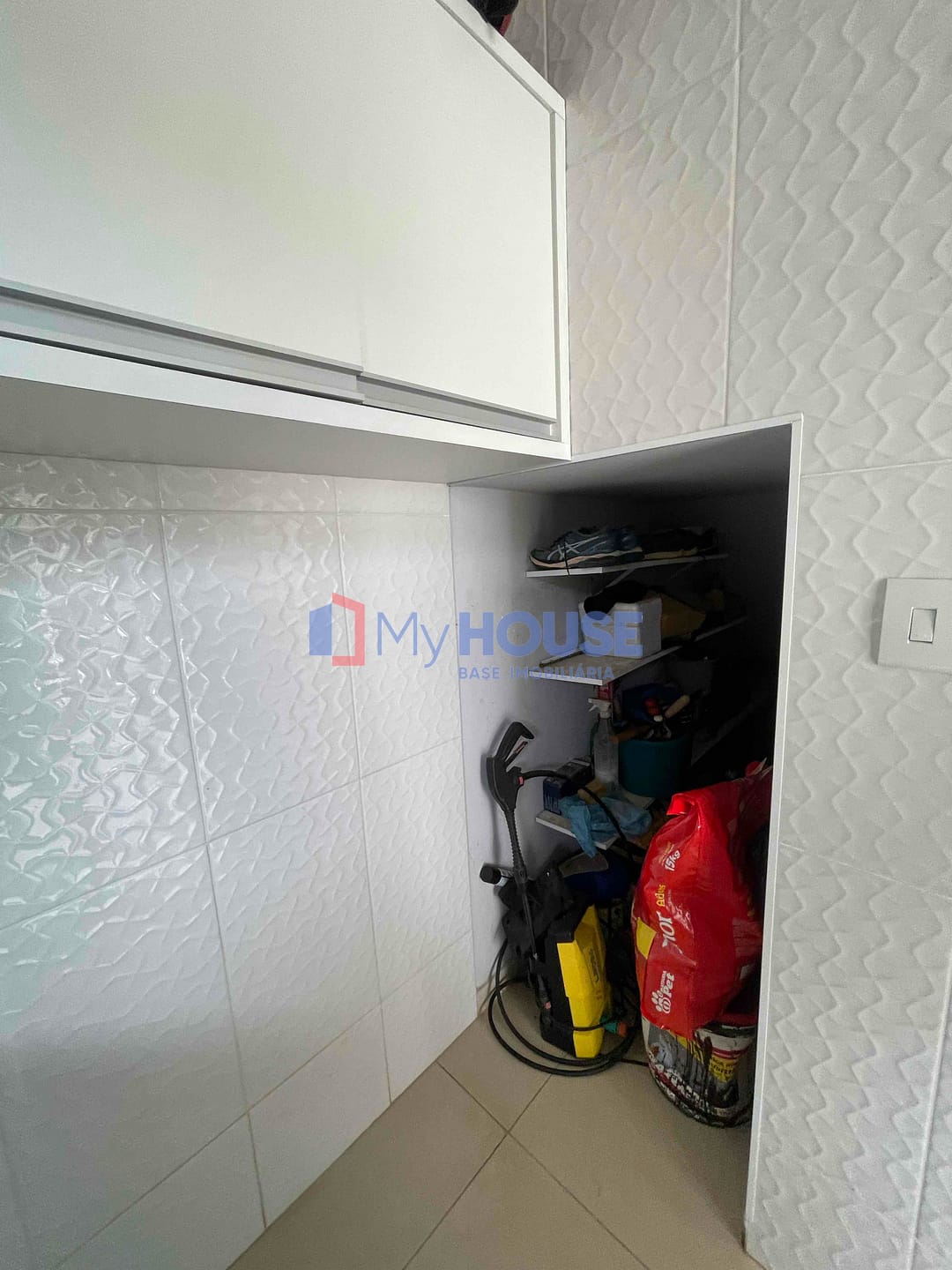 Casa à venda com 3 quartos, 100m² - Foto 34