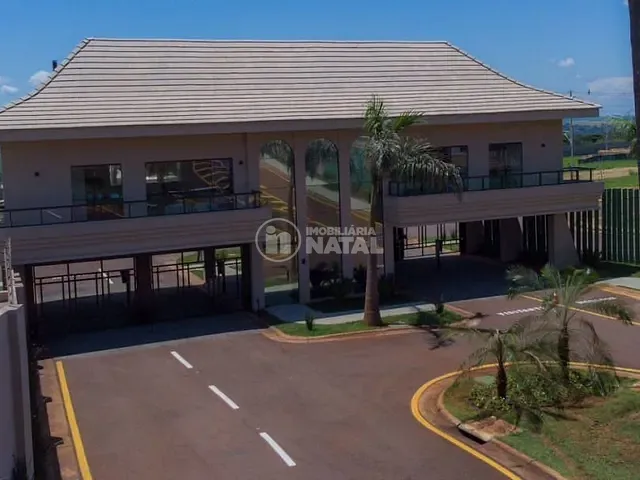 Casa com 250m² 3 quartos e 3 banheiros, à venda, no bairro Marumbi em Londrina