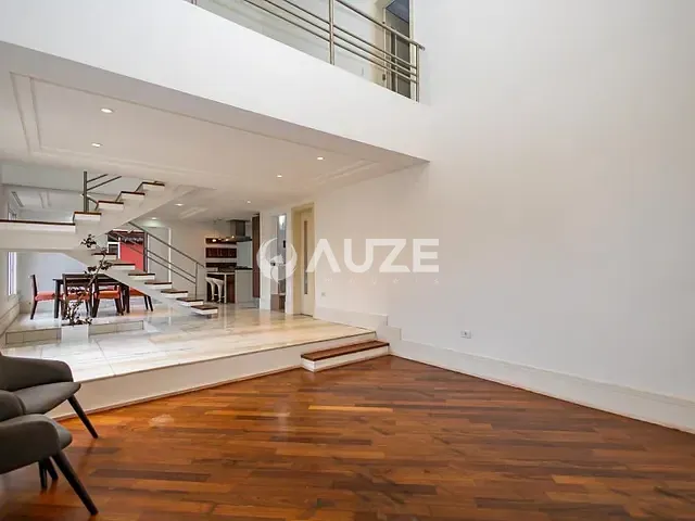 Casa com 326m² 4 quartos e 5 banheiros, à venda, no bairro Não informado em Pinhais