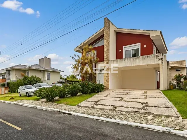 Casa com 326m² 4 quartos e 5 banheiros, à venda, no bairro Não informado em Pinhais
