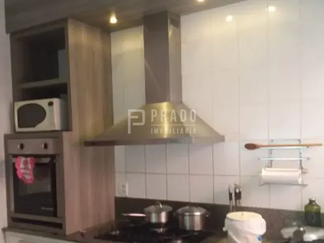 Casa com 300m² 3 quartos e 4 banheiros, à venda, no bairro Centro em Pelotas