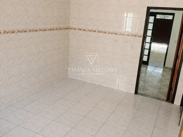 Casa 2 quartos e 1 banheiro, à venda, no bairro Jardim das Bandeiras em Mogi das Cruzes