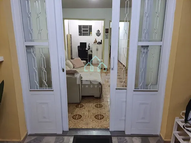 Casa com 291m² 3 quartos e 3 banheiros, à venda, no bairro Alto de São Pedro em Taubaté