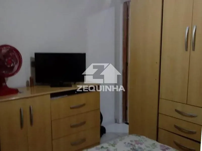 Casa, 2 quartos, 240 m² - Foto 18