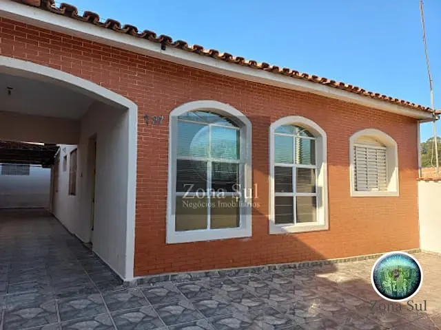 Casa com 150m² 4 quartos e 2 banheiros, à venda, no bairro Vila Barcelona em Sorocaba