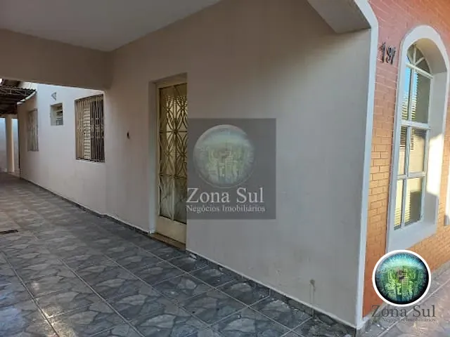 Casa com 150m² 4 quartos e 2 banheiros, à venda, no bairro Vila Barcelona em Sorocaba
