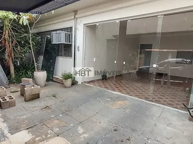 Casa à venda, no bairro Vila Cardia em Bauru