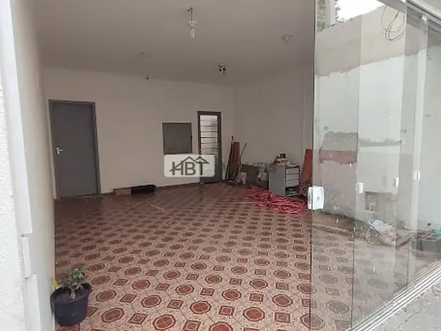 Casa à venda, no bairro Vila Cardia em Bauru