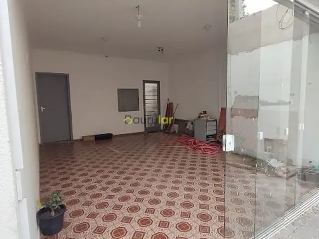 Casa à venda, no bairro Vila Cardia em Bauru