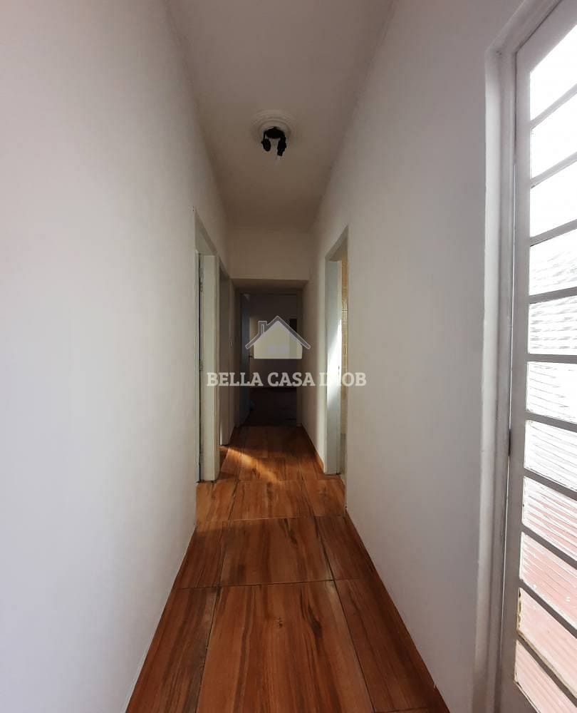 Casa à venda com 3 quartos, 188m² - Foto 4