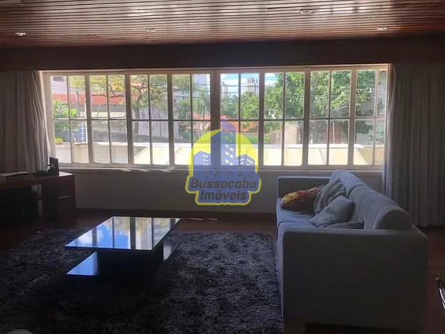 Casa com 260m² 3 quartos e 4 banheiros, à venda ou para alugar, no bairro Adalgisa em Osasco
