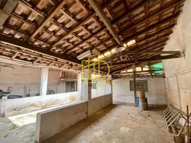 Casa com 320m² 2 quartos e 2 banheiros, à venda, no bairro Caixa D'água em Tietê