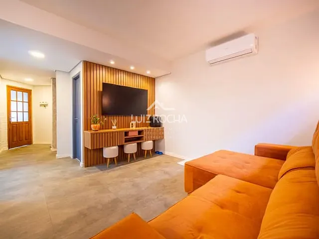 Casa com 280m² 4 quartos e 3 banheiros, à venda, no bairro Jardim Colibri em Embu das Artes