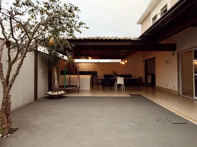 Casa com 208m² 3 quartos e 2 banheiros, à venda, no bairro Colina de Laranjeiras em Serra