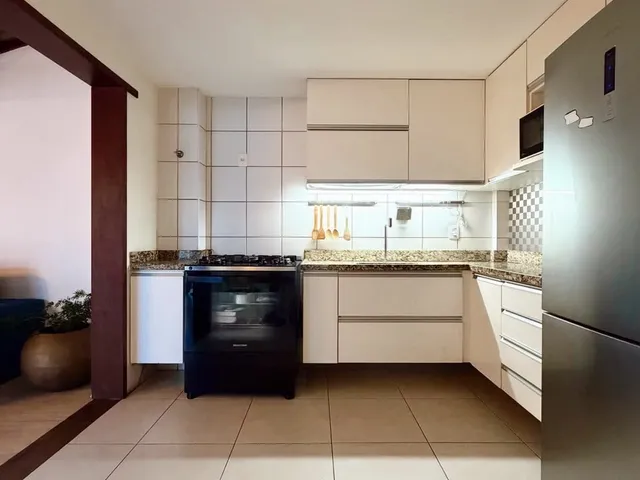 Casa com 208m² 3 quartos e 2 banheiros, à venda, no bairro Colina de Laranjeiras em Serra
