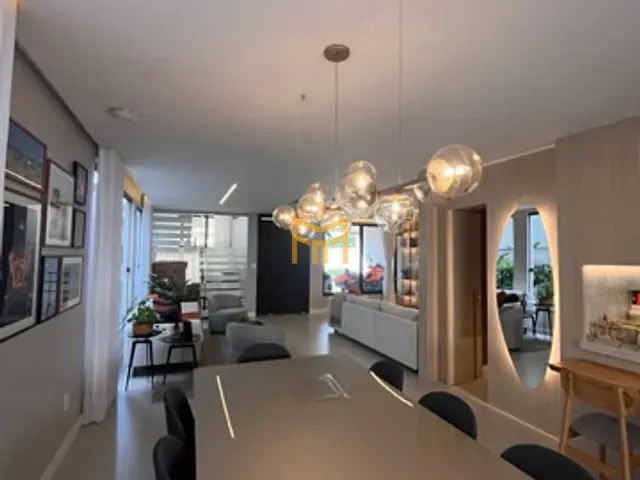 Casa com 260m² 3 quartos e 5 banheiros, à venda, no bairro Coqueiro em Belém