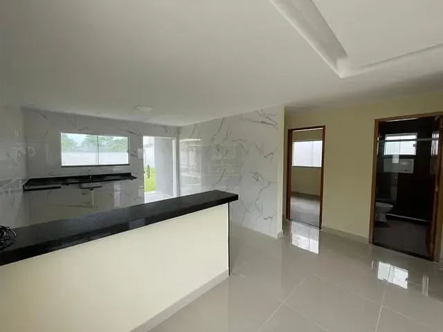 Casa 3 quartos e 3 banheiros, à venda, no bairro Jardim Atlântico Leste (Itaipuaçu) em Maricá