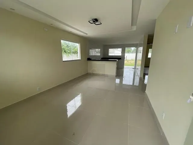 Casa 3 quartos e 3 banheiros, à venda, no bairro Jardim Atlântico Leste (Itaipuaçu) em Maricá
