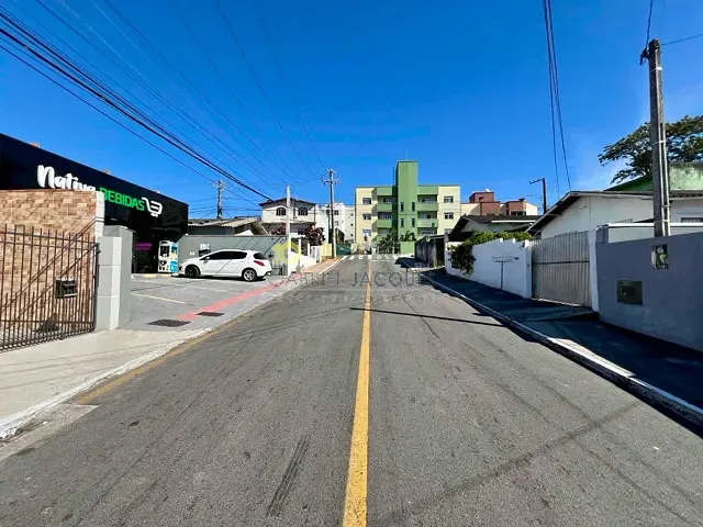 Casa com 300m² 3 quartos e 3 banheiros, à venda, no bairro Picadas do Sul em São José