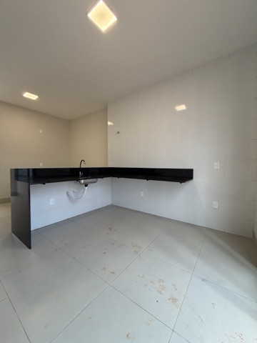 Casa com 250m² 2 quartos e 2 banheiros, à venda, no bairro Jardim América II em Nova Mutum