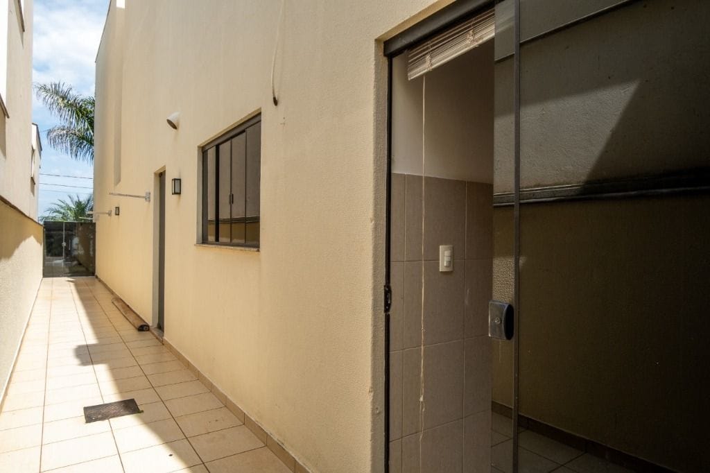 Casa, 3 quartos, 270 m² - Foto 33