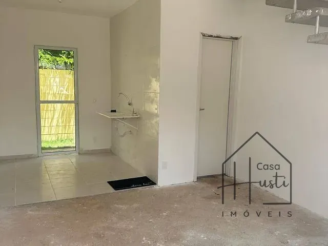Casa 2 quartos e 1 banheiro, à venda, no bairro Chácara Ondas Verdes em Cotia