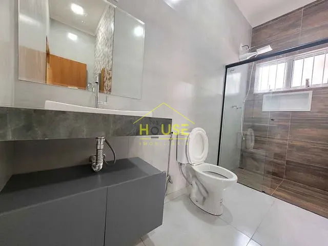 Casa com 200m² 3 quartos e 1 banheiro, à venda, no bairro Parque Residencial do Lago em Votuporanga
