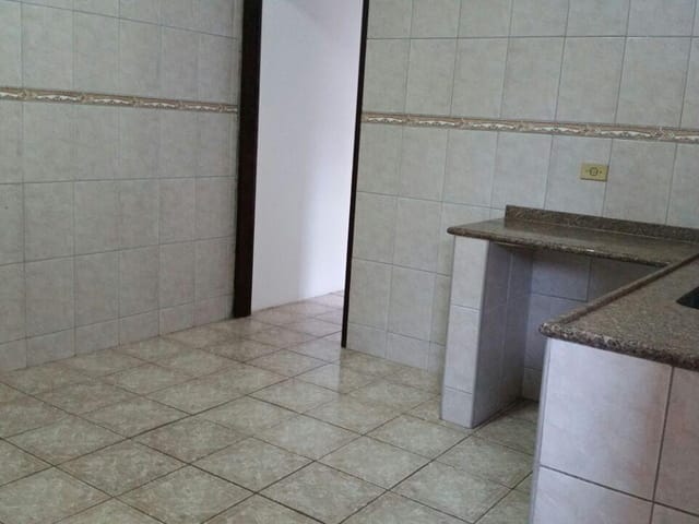 Foto do Casa - Edícula residencial para locação, Jardim Satélite, São José dos Campos. | INDEPENDENCE NEGOCIOS IMOBILIARIOS LTDA
