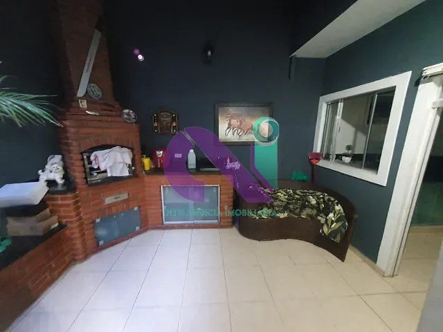 Casa 4 quartos e 4 banheiros, à venda, no bairro Santa Maria em Osasco