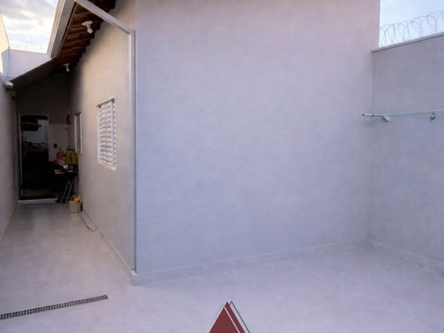 Casa com 125m² 2 quartos e 1 banheiro, à venda, no bairro Jardim Ângela Rosa em Franca