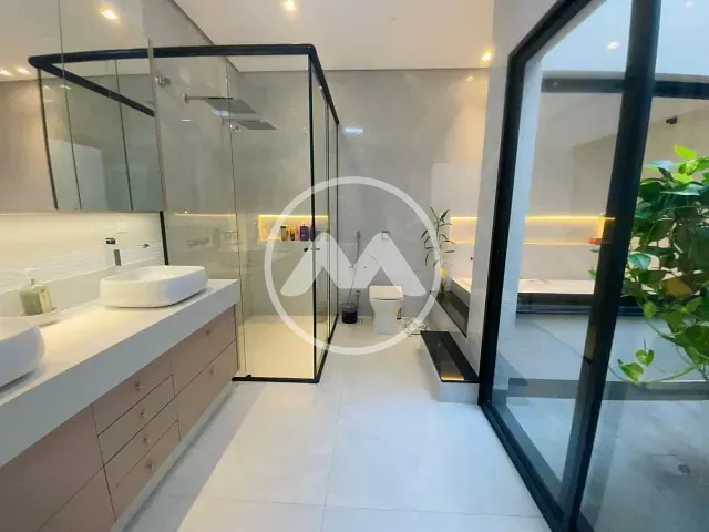 Casa 3 quartos e 4 banheiros, à venda, no bairro Residencial Nabhan em Cianorte