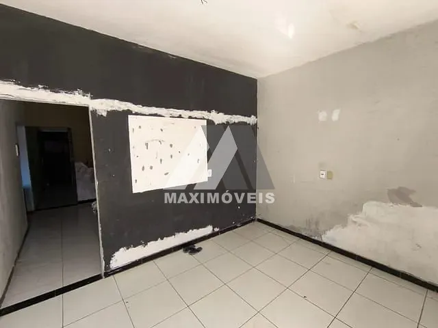 Casa com 52m² 2 quartos e 1 banheiro, à venda, no bairro Bela Vista em Araçuaí