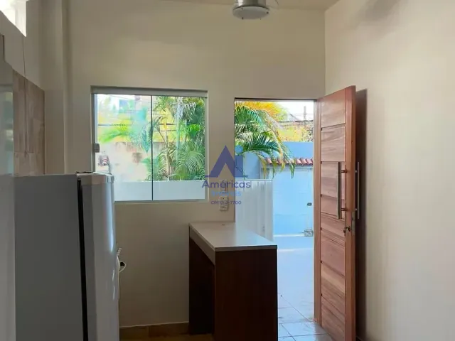 Casa com 50m² 2 quartos e 1 banheiro, para alugar, no bairro Barra da Tijuca em Rio de Janeiro