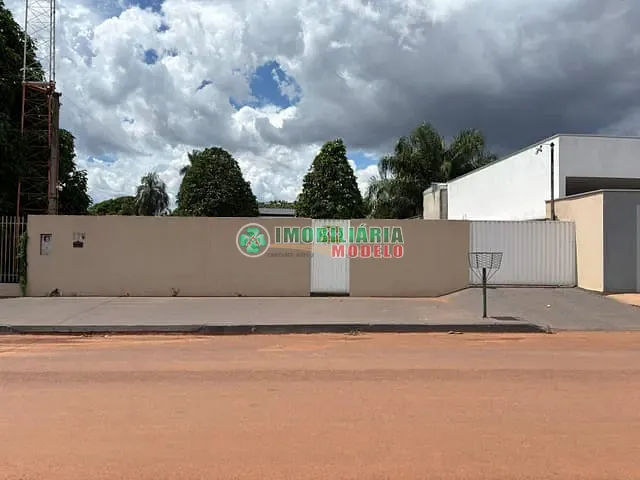 Casa 1 quarto e 1 banheiro, à venda, no bairro Nova Canarana em Canarana