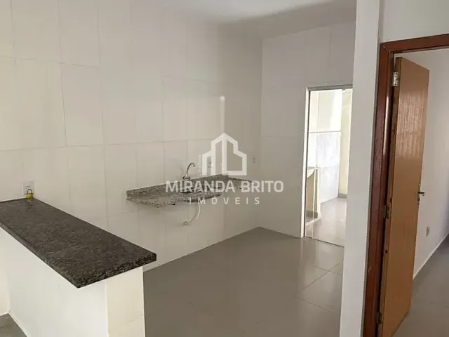 Casa 2 quartos e 2 banheiros, à venda, no bairro Residencial São Marcos em Goiânia