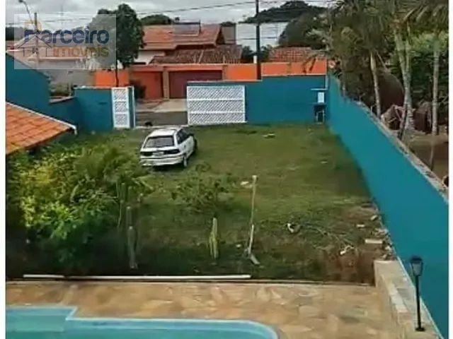 Casa com 1179m² 3 quartos e 2 banheiros, à venda, no bairro Nova Jaguariuna em Jaguariúna