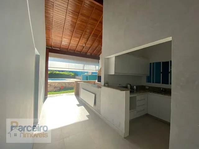 Casa com 1179m² 3 quartos e 2 banheiros, à venda, no bairro Nova Jaguariuna em Jaguariúna