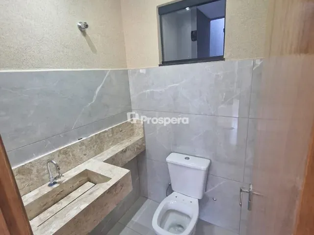 Casa com 180m² 3 quartos e 2 banheiros, à venda, no bairro Residencial Solar Central Park em Aparecida de Goiânia