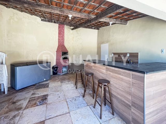 Casa com 1320m² 4 quartos e 5 banheiros, à venda, no bairro Icaraí em Caucaia