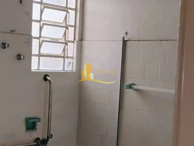 Casa com 120m² 3 quartos e 2 banheiros, à venda, no bairro Vila Carmosina em São Paulo