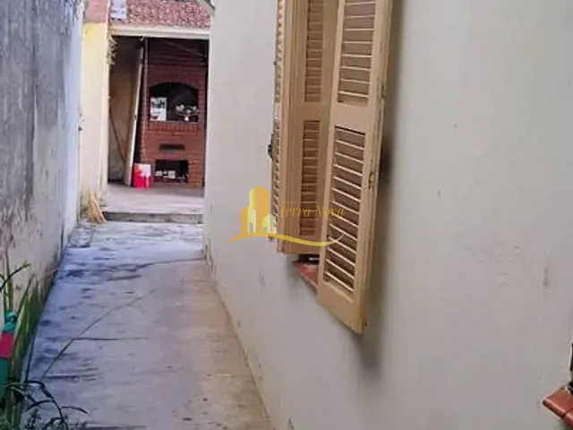 Casa com 120m² 3 quartos e 2 banheiros, à venda, no bairro Vila Carmosina em São Paulo